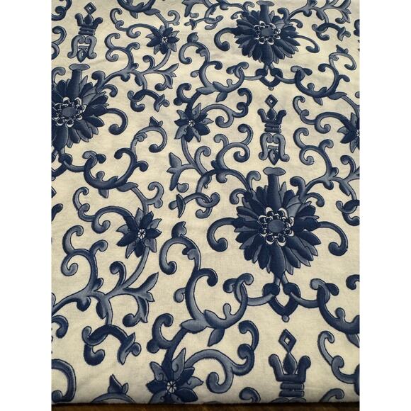 Ralph Lauren Porcelain Rosette QUEEN Flat Sheet Blue EUC - Picture 2 of 7